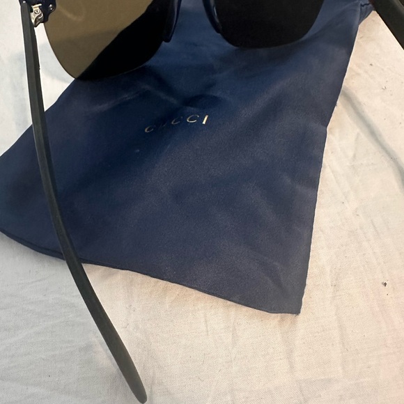 Gucci Men’s Glasses - Picture 8 of 9